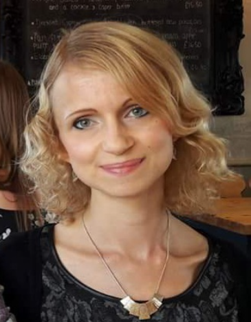 Becky.PNG.94b0bdebb56c1f86d34ce9a89274c2f5.PNG